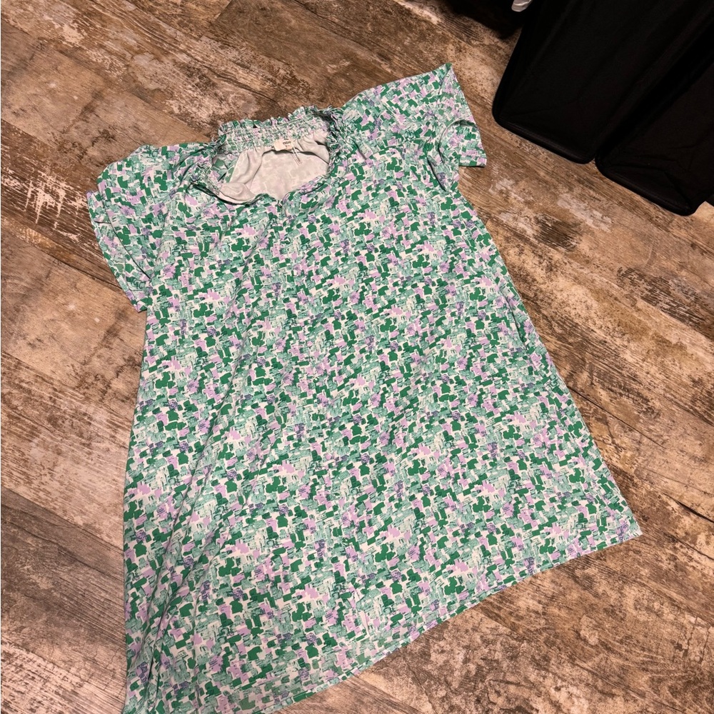 Summer dress size medium (runs a little big)